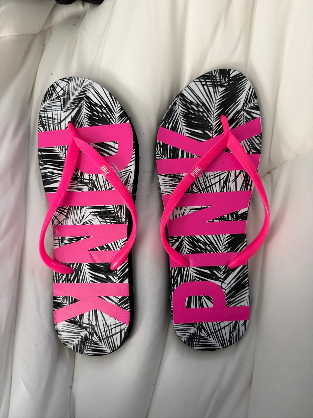 PINK Victoria's Secret Black & Hot Pink Palm-Print Flip Flops